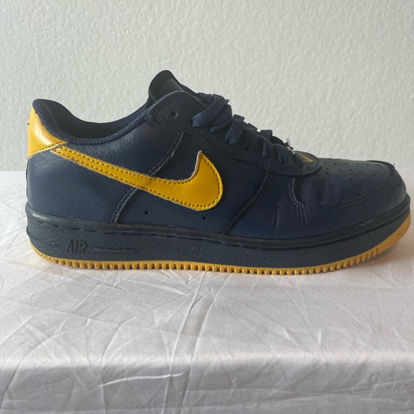 Sold - Picture 2 of 6